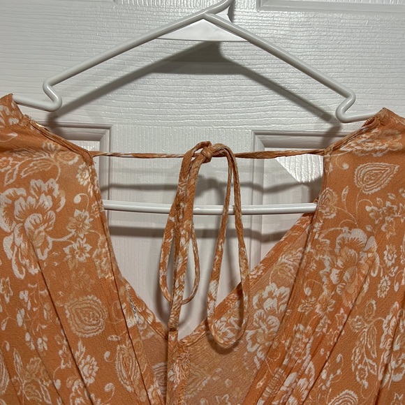 Japna Mini Long Sleeve Dress - Picture 7 of 7